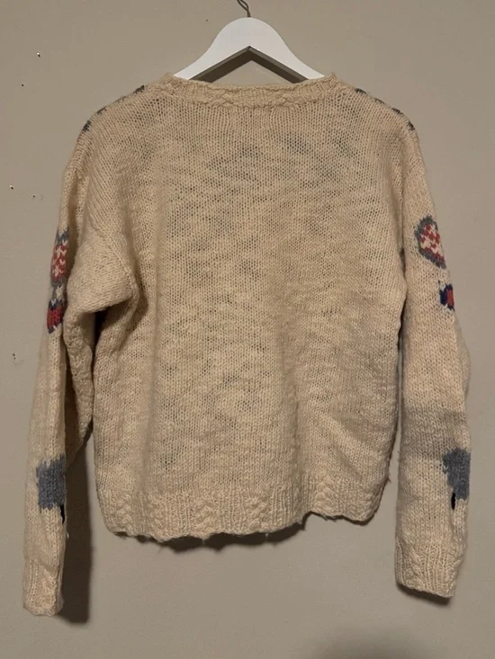 Vintage 90’s Woolrich Cream Knit Sweater with Cottage-core Sheep Motif- Size M - Picture 11 of 14